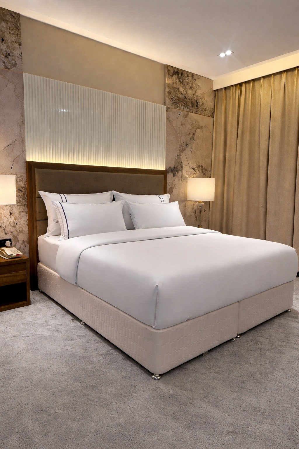 Hotel Linens